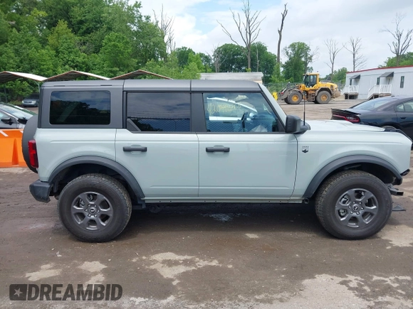 2023 Ford Bronco with VIN 1FMDE5BH5PLC15428, listed as a IAAI auction lot 42263776 with 11,556 mi miles and . Bid and sale history available at DreamBid. Image 14.