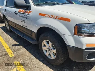 2015 Ford Expedition XL with VIN 1FMJU1GT9FEF14581, listed as a IAAI auction lot 42734548 with 237,875 mi miles and . Bid and sale history available at DreamBid. Image 1.