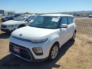 2020 Kia Soul LX with VIN KNDJ23AU6L7033436, listed as a IAAI auction lot 41868250 with 59,690 mi miles. Bid and sale history available at carsss.com. Image 17.