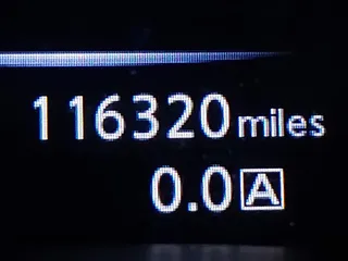 2018 Infiniti Q50 3.0t LUXE with VIN JN1EV7AR8JM610044, listed as a IAAI auction lot 41733252 with 116,320 mi miles. Bid and sale history available at carsss.com. Image 7.