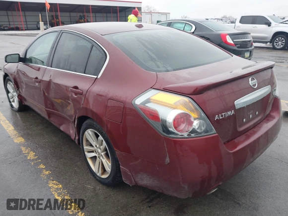 2011 Nissan Altima SR with VIN 1N4BL2AP5BN449709, listed as a IAAI auction lot 41750788 with 159,809 mi miles and . Bid and sale history available at DreamBid. Image 3.