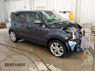 2014 Kia Soul + with VIN KNDJP3A52E7078838, listed as a Copart auction lot 53658625 with 169,181 mi miles and Non Repairable. Bid and sale history available at carsss.com. Image 4.