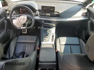 2019 Audi SQ5 Premium Plus with VIN WA1B4AFYXK2027241, listed as a Copart auction lot 72826554 with 70,140 mi miles and Salvage Title. Bid and sale history available at DreamBid. Image 8.