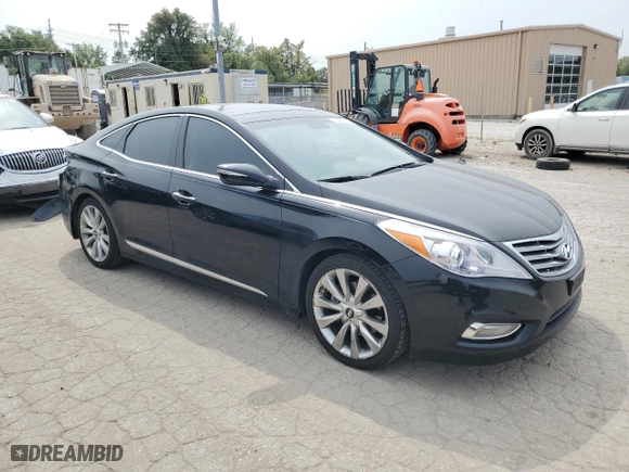 2014 Hyundai Azera Limited with VIN KMHFH4JGXEA424725, listed as a Copart auction lot 71467274 with 39,689 mi miles and Salvage Title. Bid and sale history available at carsss.com. Image 4.