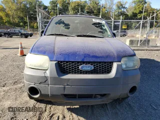 2006 Ford Escape XLT with VIN 1FMYU931X6KA18627, listed as a Copart auction lot 76713264 with 0 mi miles and Salvage Title. Bid and sale history available at carsss.com. Image 5.