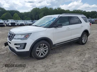 2017 Ford Explorer XLT z VIN 1FM5K7D84HGB43704, wystawiony jako Copart lot #60104425 z przebiegiem 119 695 mil mil oraz Szkoda całkowita • Salvage title. Historia ofert i sprzedaży dostępna na DreamBid. Obrazek 1.