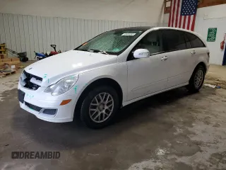 2006 Mercedes-Benz R-Class 3.5L with VIN 4JGCB65E26A033806, listed as a Copart auction lot 50404585 with 101,063 mi miles and Salvage Title. Bid and sale history available at carsss.com. Image 1.