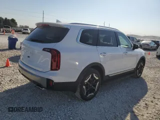 2025 Kia Telluride S with VIN 5XYP64GC9SG573593, listed as a Copart auction lot 78440814 with 230 mi miles and Salvage Title. Bid and sale history available at DreamBid. Image 3.