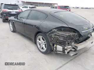 2013 Porsche Panamera with VIN WP0AA2A70DL011450, listed as a IAAI auction lot 41603123 with 97,212 mi miles and . Bid and sale history available at DreamBid. Image 3.
