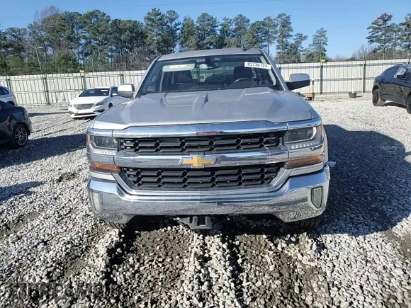 2017 Chevrolet Silverado 1500 LT with VIN 3GCPCREC9HG142061, listed as a Copart auction lot 85736124 with 102,572 mi miles and Clean Title. Bid and sale history available at carsss.com. Image 13.