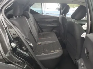 2019 Nissan Kicks S with VIN 3N1CP5CU9KL530965, listed as a Copart auction lot 72962234 with 37,427 mi miles and Salvage Title. Bid and sale history available at carsss.com. Image 10.