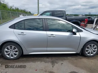 2021 Toyota Corolla LE with VIN JTDEPMAE0MJ158213, listed as a IAAI auction lot 41956994 with 92,331 mi miles. Bid and sale history available at carsss.com. Image 13.