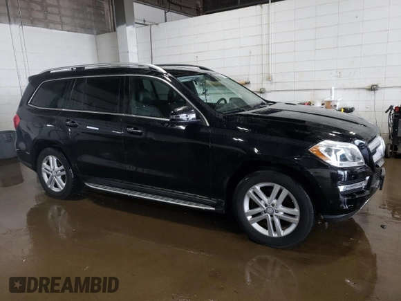 2014 Mercedes-Benz GL 450 with VIN 4JGDF7CE5EA353959, listed as a Copart auction lot 62222185 with 152,386 mi miles and Clean title. Bid and sale history available at DreamBid. Image 4.