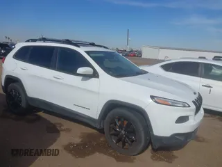 2014 Jeep Cherokee Latitude with VIN 1C4PJMCS7EW298115, listed as a IAAI auction lot 41605052 with 184,773 mi miles and . Bid and sale history available at DreamBid. Image 13.