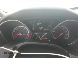 2014 Ford Focus ST with VIN 1FADP3L93EL365213, listed as a Copart auction lot 47104265 with 95,418 mi miles and Salvage Title. Bid and sale history available at carsss.com. Image 9.