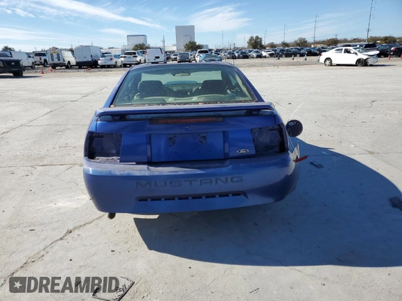 2004 Ford Mustang Standard with VIN 1FAFP40464F111564, listed as a Copart auction lot 43217855 with 180,895 mi miles and Clean Title. Bid and sale history available at carsss.com. Image 6.