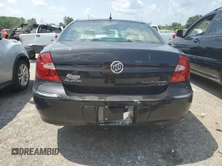 2008 Buick LaCrosse CX with VIN 2G4WC582981162600, listed as a Copart auction lot 61513974 with 186,305 mi miles and Salvage Title. Bid and sale history available at carsss.com. Image 6.