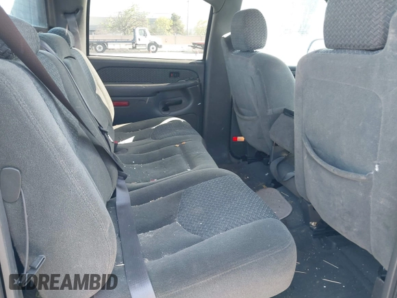 2004 Chevrolet Avalanche z VIN 3GNEC12T34G179833, wystawiony jako IAAI lot #42004426 z przebiegiem 174 329 mil mil oraz . Historia ofert i sprzedaży dostępna na DreamBid. Obrazek 8.