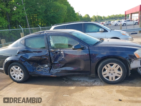 2014 Dodge Avenger SE z VIN 1C3CDZAG2EN217906, wystawiony jako IAAI lot #42144859 z przebiegiem 138 655 mil mil oraz . Historia ofert i sprzedaży dostępna na DreamBid. Obrazek 13.