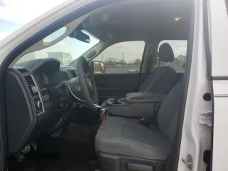 2018 Ram 1500 Express with VIN 1C6RR7KT4JS138957, listed as a Copart auction lot 47452195 with 102,734 mi miles and Salvage title. Bid and sale history available at DreamBid. Image 7.