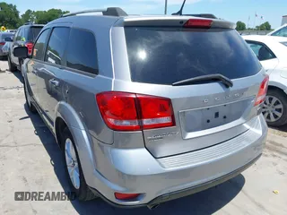 2017 Dodge Journey SXT z VIN 3C4PDDBGXHT618056, wystawiony jako IAAI lot #42241207 z przebiegiem 146 430 mil mil oraz . Historia ofert i sprzedaży dostępna na DreamBid. Obrazek 3.