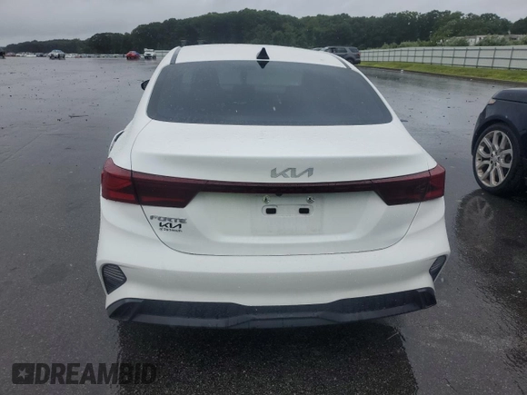 2022 Kia Forte LXS with VIN 3KPF24AD5NE424317, listed as a Copart auction lot 65149794 with 48,011 mi miles and Salvage Title. Bid and sale history available at DreamBid. Image 6.