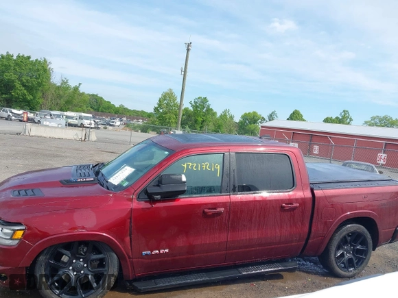 2022 Ram 1500 Laramie z VIN 1C6SRFJT0NN333200, wystawiony jako IAAI lot #42217219 z przebiegiem 27 332 mil mil oraz . Historia ofert i sprzedaży dostępna na DreamBid. Obrazek 14.