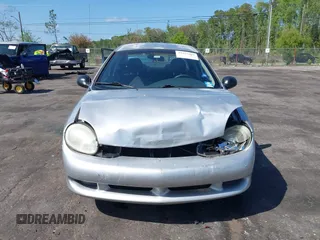 2001 Dodge Neon Highline with VIN 1B3ES46C11D241828, listed as a IAAI auction lot 41953403 with 94,822 mi miles and . Bid and sale history available at carsss.com. Image 12.