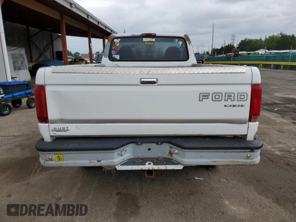1997 Ford F-250 z VIN 3FTHF26H1VMA08574, wystawiony jako Copart lot #61541455 z przebiegiem Nie podano mil oraz Szkoda całkowita • Salvage title. Historia ofert i sprzedaży dostępna na DreamBid. Obrazek 6.