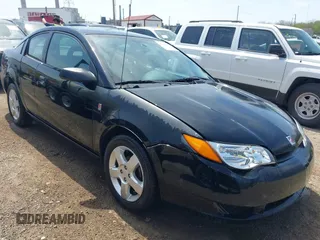 2006 Saturn ION z VIN 1G8AN15F56Z141038, wystawiony jako IAAI lot #42097628 z przebiegiem 84 765 mil mil oraz . Historia ofert i sprzedaży dostępna na DreamBid. Obrazek 1.