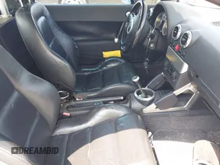 2002 Audi TT with VIN TRUUT28N721004019, listed as a IAAI auction lot 42729533 with 19,633 mi miles and . Bid and sale history available at DreamBid. Image 5.