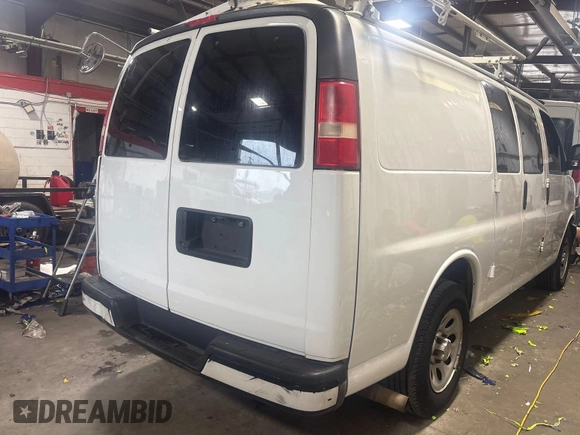 2013 Chevrolet Express Cargo с VIN 1GCSGAFX4D1140356, выставлен на аукционе IAAI как лот 42737730 с пробегом 74 869 миль миль и . История ставок и продаж доступна на DreamBid. Изображение 20.