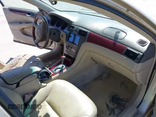 2003 Lexus ES 300 with VIN JTHBF30G730144122, listed as a IAAI auction lot 41738397 with 264,443 mi miles and . Bid and sale history available at carsss.com. Image 5.