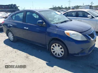 2012 Nissan Versa SV with VIN 3N1CN7AP7CL887870, listed as a IAAI auction lot 41839885 with 239,500 mi miles. Bid and sale history available at carsss.com. Image 1.