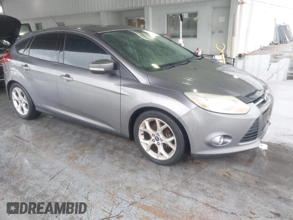 2014 Ford Focus SE with VIN 1FADP3K28EL167909, listed as a IAAI auction lot 41747128 with 239,780 mi miles. Bid and sale history available at carsss.com. Image 1.