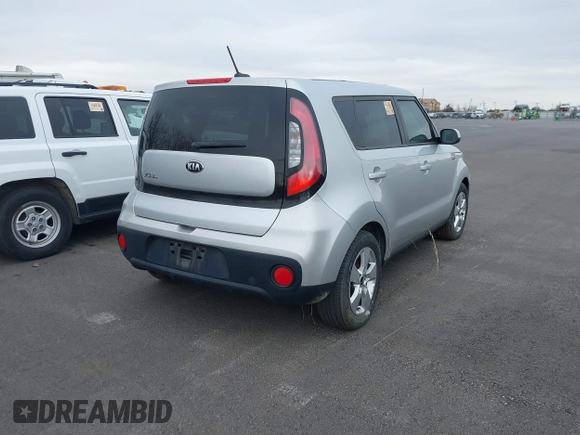 2018 Kia Soul with VIN KNDJN2A25J7597186, listed as a IAAI auction lot 41421770 with 283,072 mi miles. Bid and sale history available at carsss.com. Image 4.