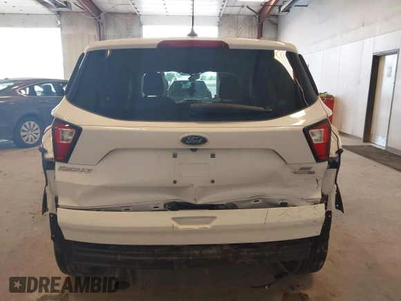 2019 Ford Escape SE z VIN 1FMCU9GDXKUA97147, wystawiony jako IAAI lot #42155997 z przebiegiem 94 829 mil mil oraz . Historia ofert i sprzedaży dostępna na DreamBid. Obrazek 16.