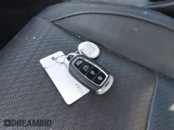 2019 Hyundai Kona Limited with VIN KM8K3CA58KU251819, listed as a IAAI auction lot 41811078 with 62,171 mi miles and . Bid and sale history available at DreamBid. Image 11.