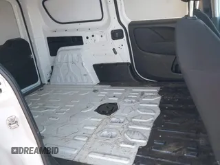 2019 Ram ProMaster City Cargo Tradesman z VIN ZFBHRFAB3K6N55295, wystawiony jako IAAI lot #42144176 z przebiegiem 69 262 mil mil oraz . Historia ofert i sprzedaży dostępna na DreamBid. Obrazek 8.