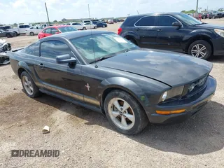 2007 Ford Mustang Deluxe with VIN 1ZVFT80N575356336, listed as a IAAI auction lot 42722306 with 95,533 mi miles and . Bid and sale history available at DreamBid. Image 1.