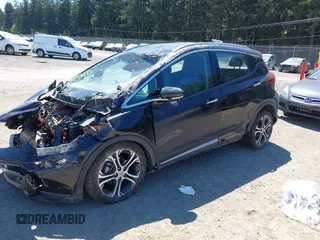 2018 Chevrolet Bolt EV Premier z VIN 1G1FX6S03J4130637, wystawiony jako IAAI lot #42185946 z przebiegiem 39 014 mil mil oraz . Historia ofert i sprzedaży dostępna na DreamBid. Obrazek 2.
