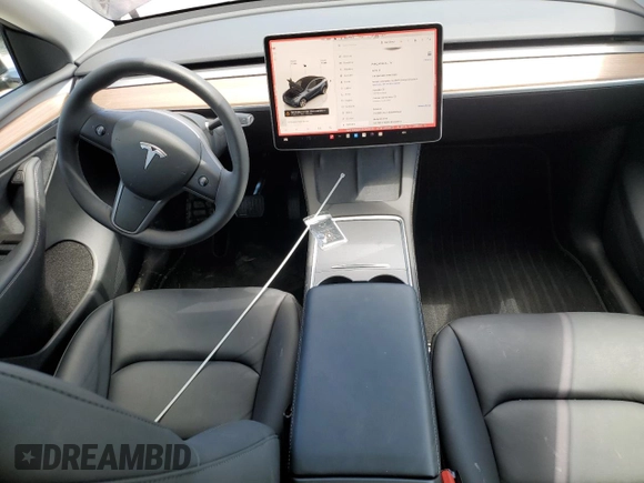 2024 Tesla Model Y с VIN 7SAYGDED1RF053003, выставлен на аукционе Copart как лот 63120195 с пробегом 8 679 миль миль и Списание • Salvage title. История ставок и продаж доступна на DreamBid. Изображение 8.