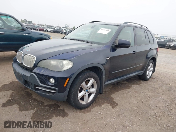 2010 BMW X5 35d with VIN 5UXFF0C53ALT76559, listed as a IAAI auction lot 40622982 with 134,821 mi miles. Bid and sale history available at carsss.com. Image 2.