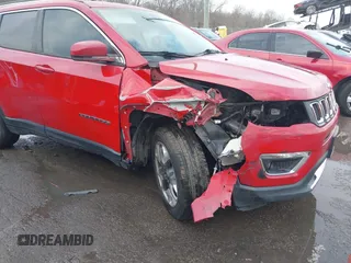 2019 Jeep Compass Limited with VIN 3C4NJCCB9KT793600, listed as a IAAI auction lot 41558619 with 75,682 mi miles. Bid and sale history available at carsss.com. Image 6.