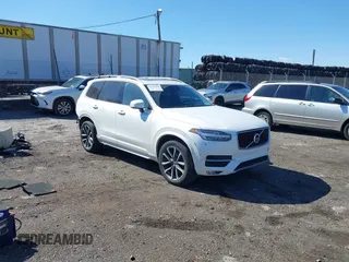 2017 Volvo XC90 Momentum with VIN YV4A22PK5H1180533, listed as a IAAI auction lot 41753484 with 68,861 mi miles. Bid and sale history available at carsss.com. Image 1.