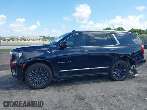 2021 GMC Yukon Denali with VIN 1GKS2DKL7MR471280, listed as a IAAI auction lot 40189766 with 126,591 mi miles. Bid and sale history available at carsss.com. Image 14.