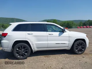 2018 Jeep Grand Cherokee Altitude with VIN 1C4RJFAG9JC162874, listed as a IAAI auction lot 42396844 with 102,321 mi miles and . Bid and sale history available at DreamBid. Image 13.
