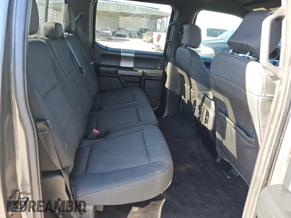 2016 Ford F-150 XL with VIN 1FTEW1CP4GKD28930, listed as a Copart auction lot 82823994 with 207,026 mi miles and Clean title. Bid and sale history available at DreamBid. Image 10.