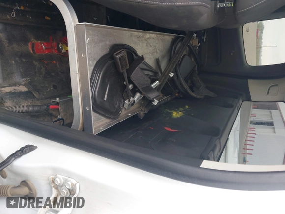 2021 Chevrolet Colorado 4WD LT z VIN 1GCHTCEA0M1242851, wystawiony jako IAAI lot #42131592 z przebiegiem 42 731 mil mil oraz . Historia ofert i sprzedaży dostępna na DreamBid. Obrazek 18.