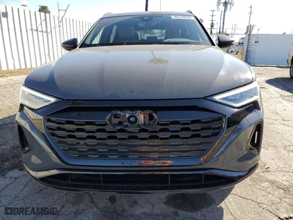 2024 Audi Q8 e-tron Premium Plus with VIN WA15AAGE2RB053630, listed as a Copart auction lot 46319655 with 3,435 mi miles and Salvage Title. Bid and sale history available at carsss.com. Image 5.